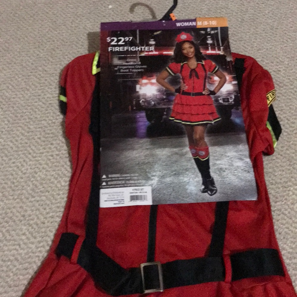 Woman firefighter Halloween costume